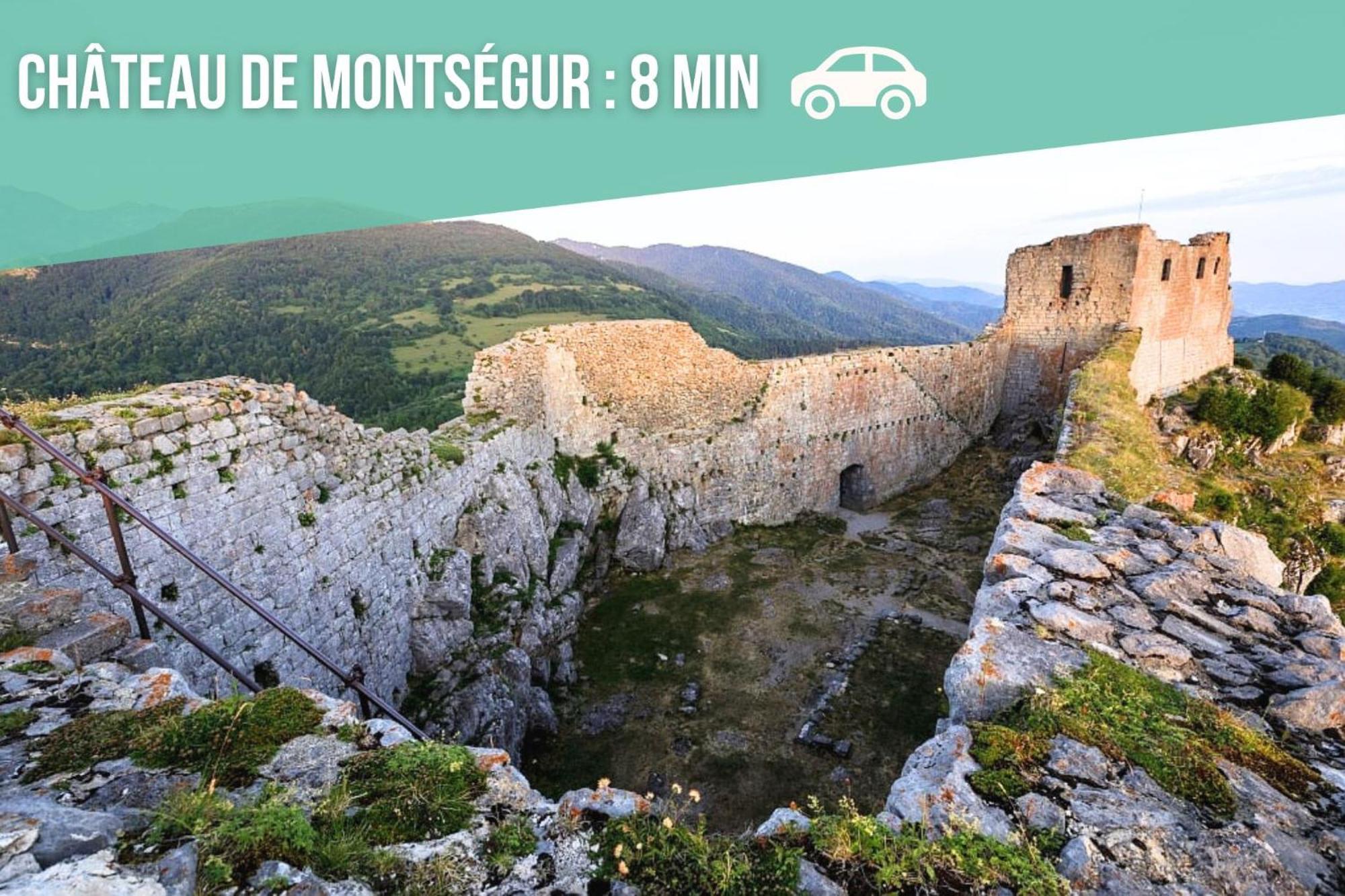 Chambre Triple Deluxe - Gite De La Louve Fougax-et-Barrineuf Dış mekan fotoğraf